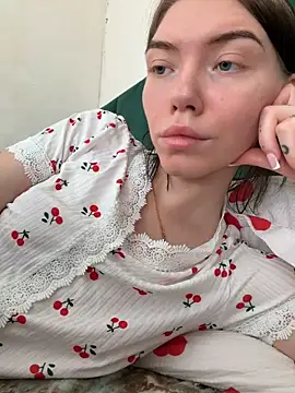 Lisaaa Alisa online show from April 3, 2026, 3:46 am