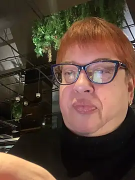 Klio5678 online show from February 3, 2026, 1:27 pm