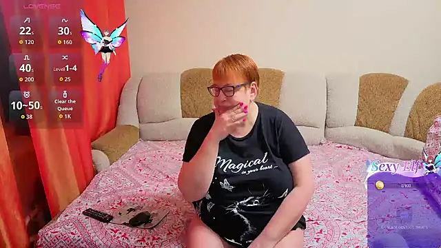 Klio5678 online show from April 15, 2026, 3:05 pm