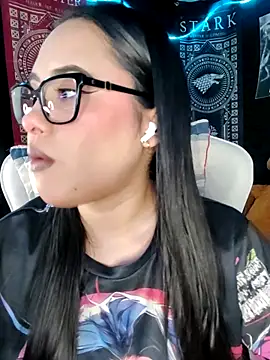 Janna mnt online show from November 12, 2025, 3:32 am