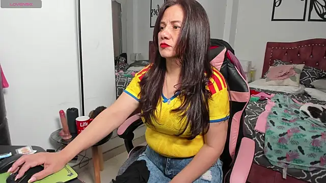 Snapshot of Marie_Mature chatting on July 3, 2026, 6:58 pm Marie Mature online show from July 3, 2026, 6:58 pm