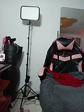 Marie Mature online show from February 8, 2026, 12:41 am