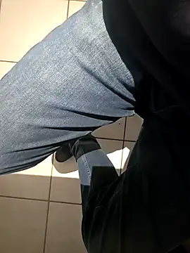 Snapshot of Lorent6969 chatting on February 2, 2026, 3:22 pm Lorent6969 online show from February 2, 2026, 3:22 pm