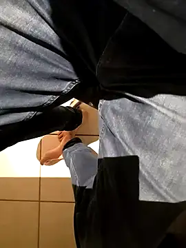 Snapshot of Lorent6969 chatting on February 12, 2026, 7:30 am Lorent6969 online show from February 12, 2026, 7:30 am