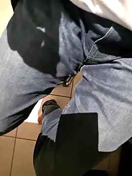 Snapshot of Lorent6969 chatting on February 17, 2026, 3:09 pm Lorent6969 online show from February 17, 2026, 3:09 pm