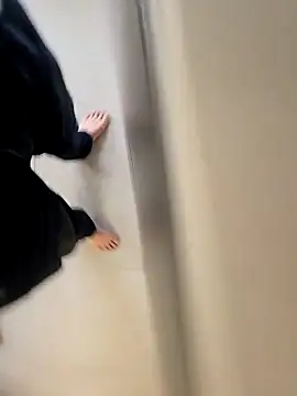 Lorent6969 online show from April 17, 2026, 7:11 am