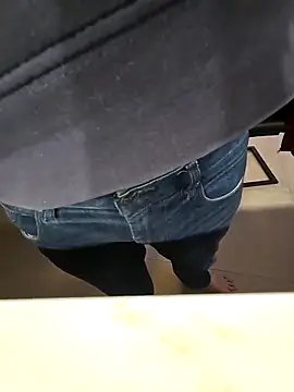 Snapshot of Lorent6969 chatting on February 27, 2026, 6:13 am Lorent6969 online show from February 27, 2026, 6:13 am