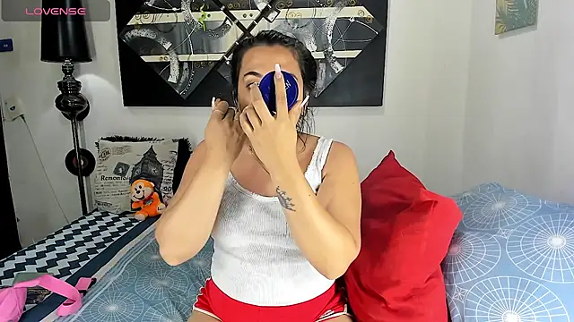 SARAMISHA online show from February 1, 2026, 2:10 am