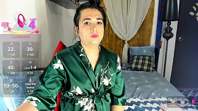 SARAMISHA online show from November 29, 2025, 1:50 am