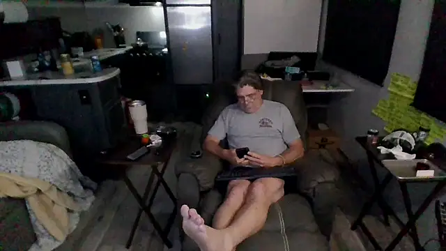 Snapshot of lateniter chatting on February 17, 2026, 1:58 am lateniter online show from February 17, 2026, 1:58 am