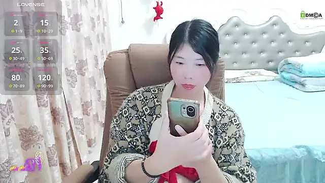 -Shirleyni  online show from December 4, 2025, 2:49 pm