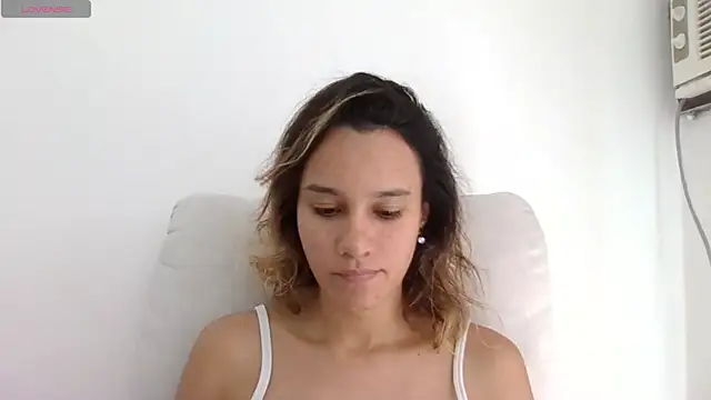 SamanthaWatson online show from July 8, 2026, 1:56 pm