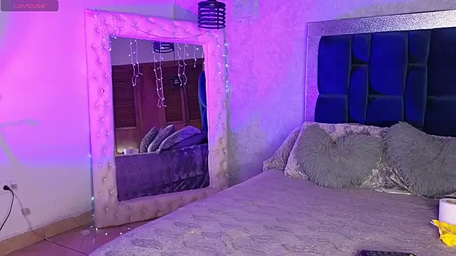 ashley brend online show from October 15, 2025, 9:23 pm