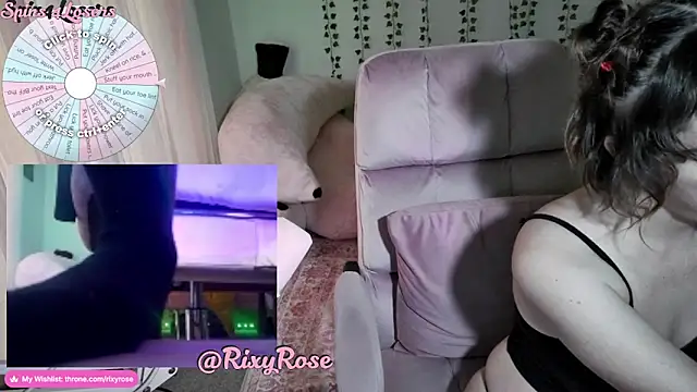 Trixyrose online show from August 9, 2026, 1:17 pm