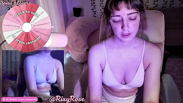 Trixyrose online show from July 31, 2026, 1:21 pm