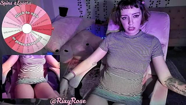 Trixyrose online show from August 4, 2026, 9:36 am