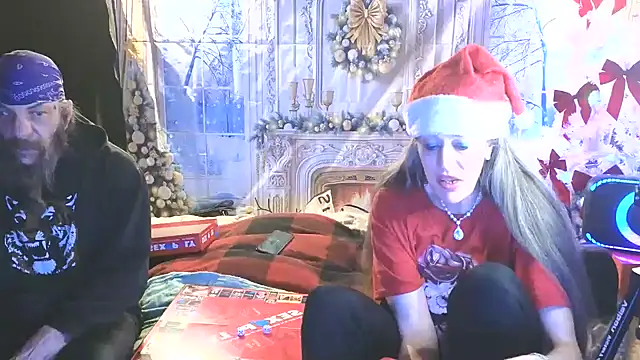 PropertyAndBiker online show from December 15, 2025, 11:31 pm