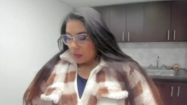 Luna Dumont online show from January 6, 2026, 11:14 am