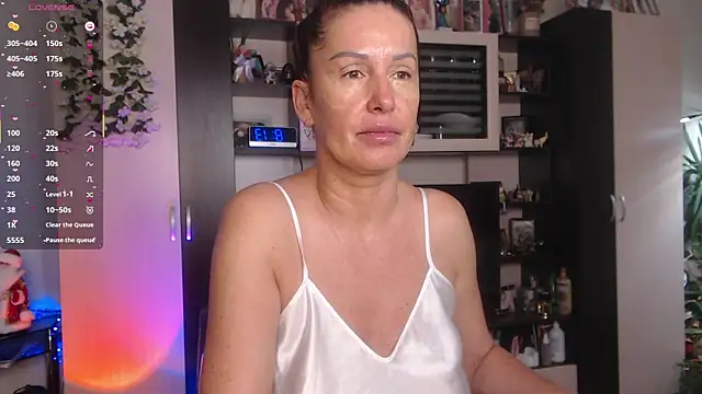 SheilaRyan online show from December 18, 2025, 5:12 am