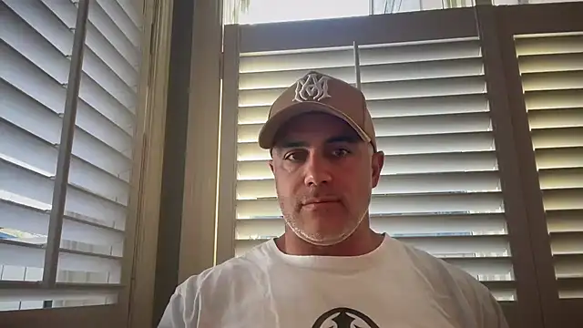 Bad daddy21 online show from October 20, 2025, 6:41 pm