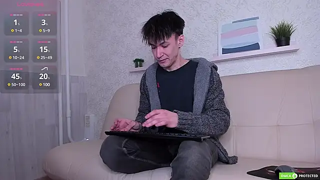 CalvinOwens online show from March 3, 2025, 8:19 am