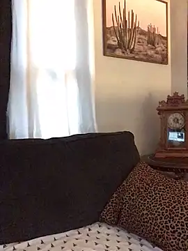 SidneyRaee online show from March 14, 2026, 6:58 pm