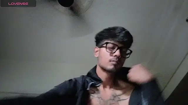 Snapshot of just_fucks chatting on July 2, 2026, 11:38 am just fucks online show from July 2, 2026, 11:38 am