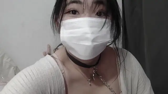 Snapshot of _Eunbi_ chatting on January 4, 2025, 2:25 pm Eunbi online show from January 4, 2025, 2:25 pm