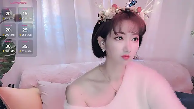 Snapshot of Mist_lili chatting on December 25, 2024, 12:47 pm Mist lili online show from December 25, 2024, 12:47 pm