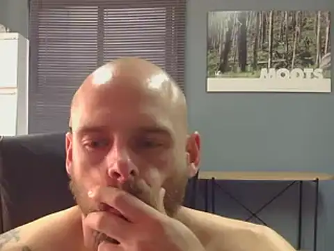 jjameson411 online show from March 9, 2025, 1:37 pm