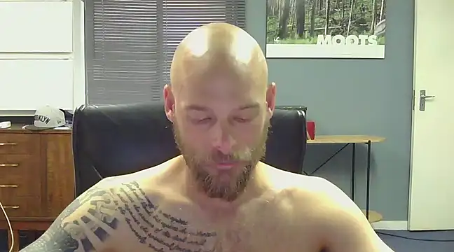jjameson411 online show from March 15, 2025, 7:31 am