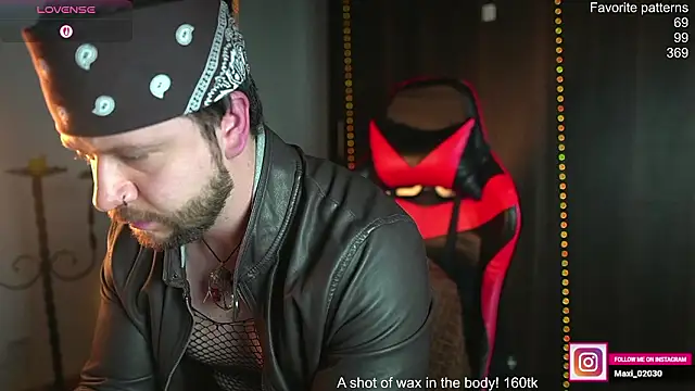 Snapshot of just_maxii chatting on February 25, 2026, 10:53 pm just maxii online show from February 25, 2026, 10:53 pm