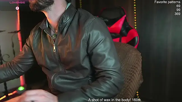 Snapshot of just_maxii chatting on February 10, 2026, 9:25 pm just maxii online show from February 10, 2026, 9:25 pm