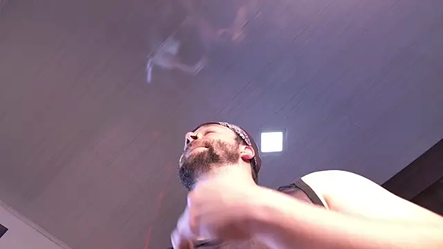 Snapshot of just_maxii chatting on February 1, 2026, 10:41 pm just maxii online show from February 1, 2026, 10:41 pm