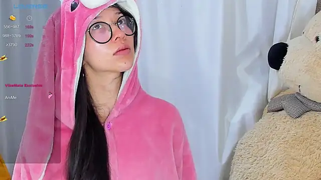 SophiaLiu online show from February 12, 2025, 10:15 pm