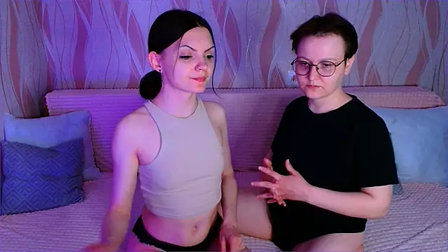  crazy baby  online show from May 10, 2026, 12:03 am
