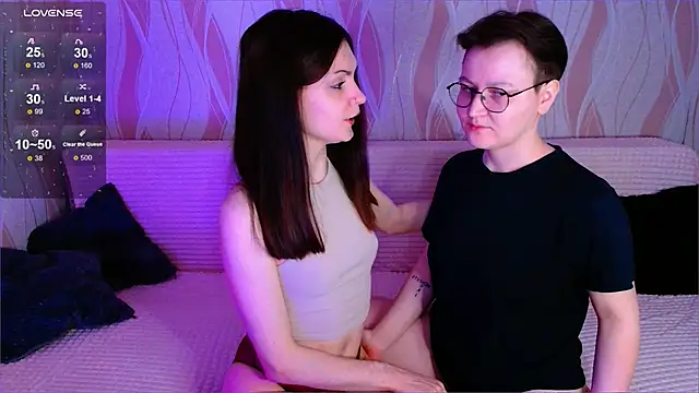  crazy baby  online show from February 19, 2026, 1:19 pm