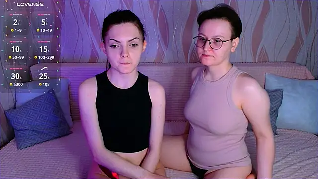  crazy baby  online show from April 4, 2026, 3:40 pm