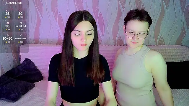  crazy baby  online show from October 8, 2025, 7:14 pm