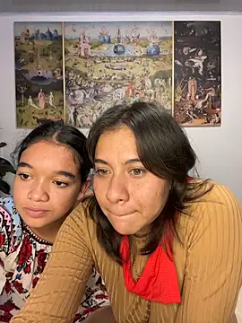 Nina-Eros1 online show from December 5, 2025, 12:32 am