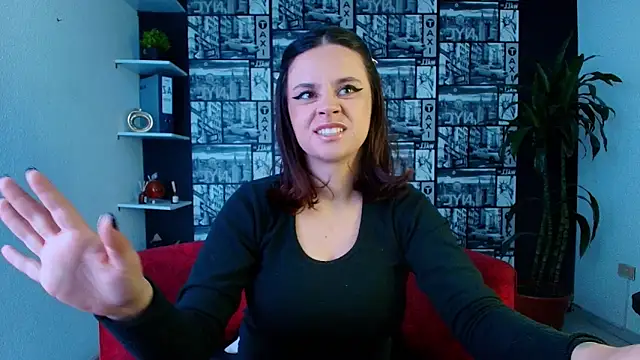 kassandra james online show from April 11, 2026, 12:20 pm