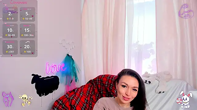 jessica tiny online show from May 9, 2026, 2:26 am