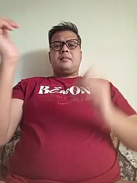 dirtybearr online show from November 5, 2025, 8:50 am