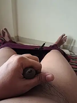 dirtybearr online show from October 15, 2025, 7:27 am