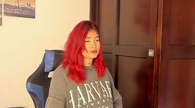 Snapshot of alison18_ chatting on March 19, 2025, 3:08 pm alison18 online show from March 19, 2025, 3:08 pm