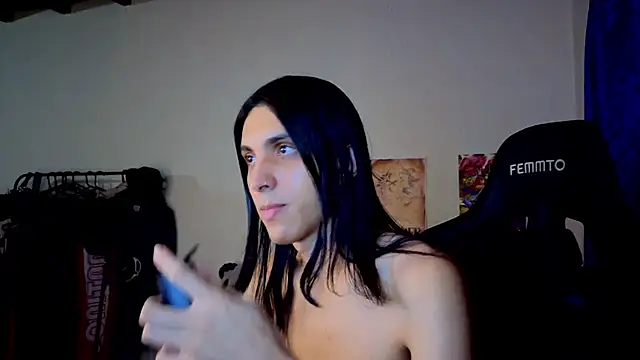 angelitofemboy online show from November 5, 2025, 2:36 am