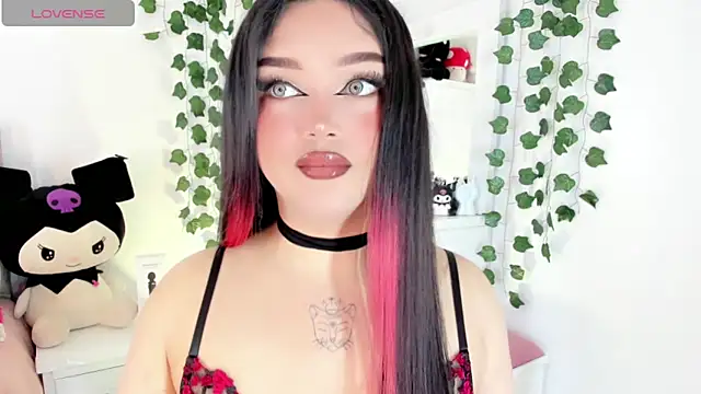 Snapshot of cattriona_muller chatting on November 4, 2025, 5:55 am cattriona muller online show from November 4, 2025, 5:55 am