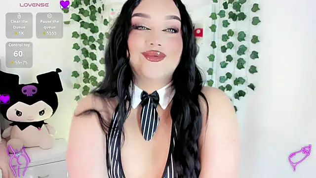 Snapshot of cattriona_muller chatting on February 15, 2026, 7:51 am cattriona muller online show from February 15, 2026, 7:51 am