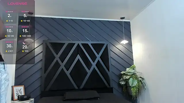 Snapshot of Apolo_Bianco_ chatting on September 13, 2025, 11:27 pm Apolo Bianco  online show from September 13, 2025, 11:27 pm