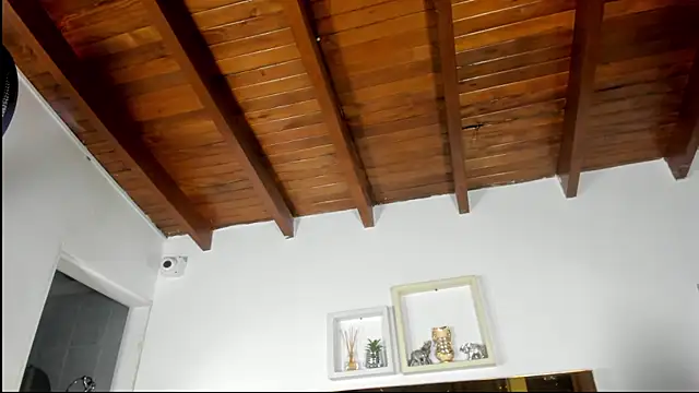 emmy r online show from December 20, 2025, 12:08 pm